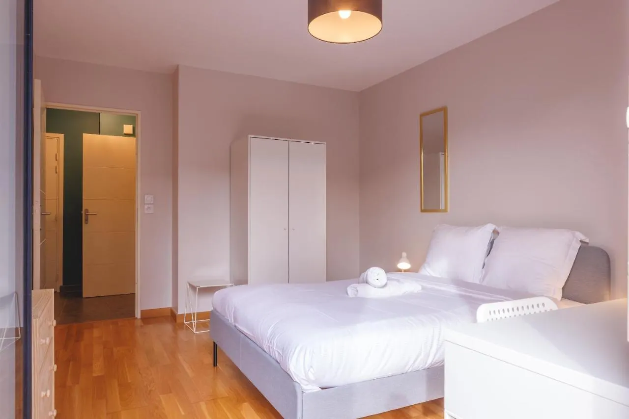 Superbe Appartement Terrasse Rdc - New Location Bourg-en-Bresse